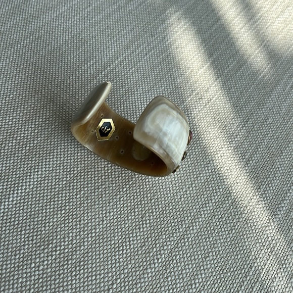 Ashley Pittman Ungana mixed stone cuffed bracelet light horn - Picture 6 of 11